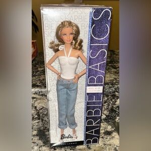 Barbie Basics Black Label Model No. 01 Doll Collection 002